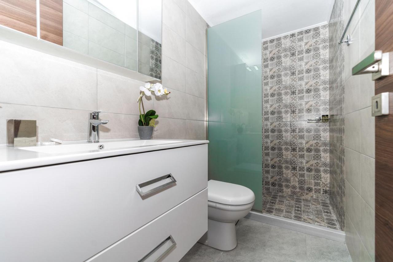 Maisonette Near Center Maisonette Apartment *
