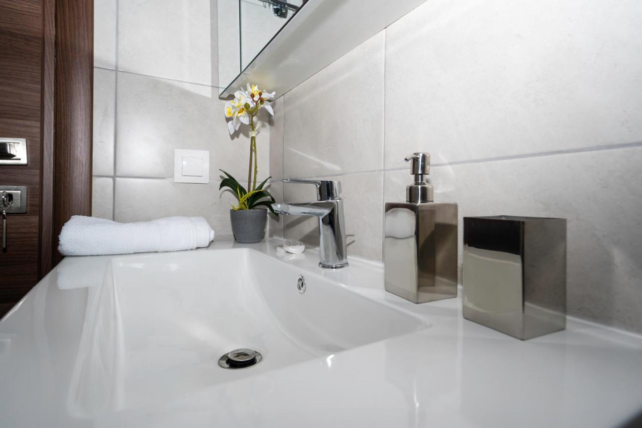 Apartment Maisonette Near Center Maisonette *
