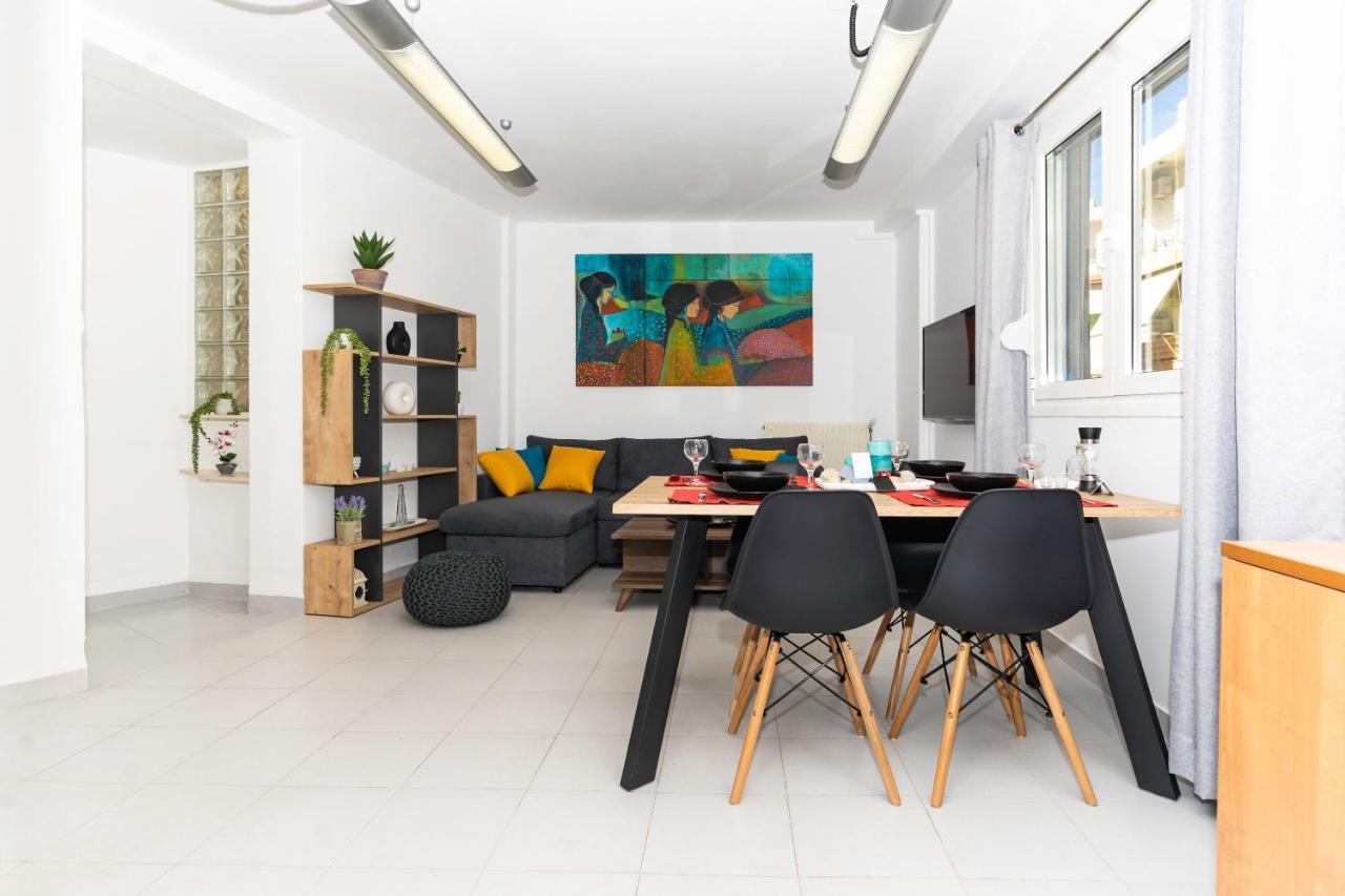 Maisonette Near Center Maisonette *